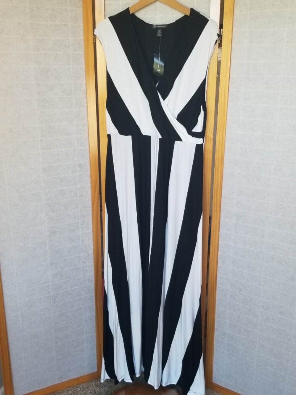 NEW Black and White Cabana Striped Maxi Dress INC International Concepts XXL NWT